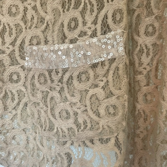 Chico’s - beige lacy lightweight blazer - sequins on pockets - Chicos size 2 (M) - Picture 5 of 9